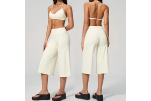 Women's Yoga 2-Piece Set Breathable Plus Size Sports Bra High-Waist Shorts Quick-Drying Anti-Shock Eco-Friendly Four-Way Stretch