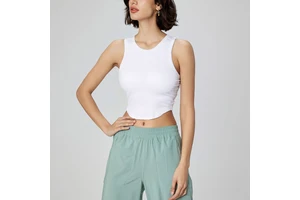 Hot Sales Round Neck Sleeveless Curved Bottom Cropped Running Tops Half Fixed Pads Skinny Ribbed Basic Yoga Tank Top