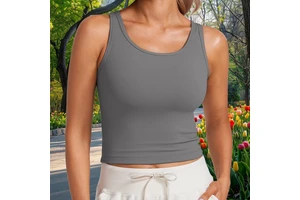 QUANRAN Removable Padded Yoga Wear Tank Tops Sleeveless Fitness Workout Crop Tops Sports Bras for Women