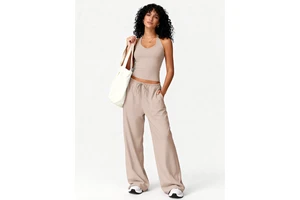 Yoga Set Women's Lightweight Breathable Yoga Set High Quality Brushed Outer Wear Quick-drying Beauty Back Sling Sports Suit