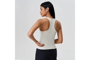 New Arrival Lightweight Spandex/Nylon Yoga Tops Activewear Sleeveless Breathable Slim Quick Dry Four-Way Stretch V-neck Yoga Top