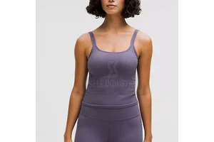 Premium Quality Women's Seamless Yoga Crop Top Durable and Breathable with Logo on Front Made in